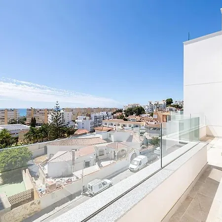 Luxury Carihuela With Private Jacuzzi By Ensuite Torremolinos