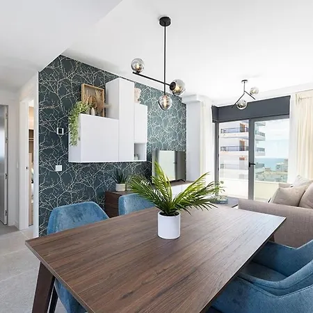 Luxury Carihuela With Private Jacuzzi By Ensuite Torremolinos